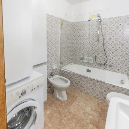 Casa D Ajal, Tranquilla E Completamente Attrezzata